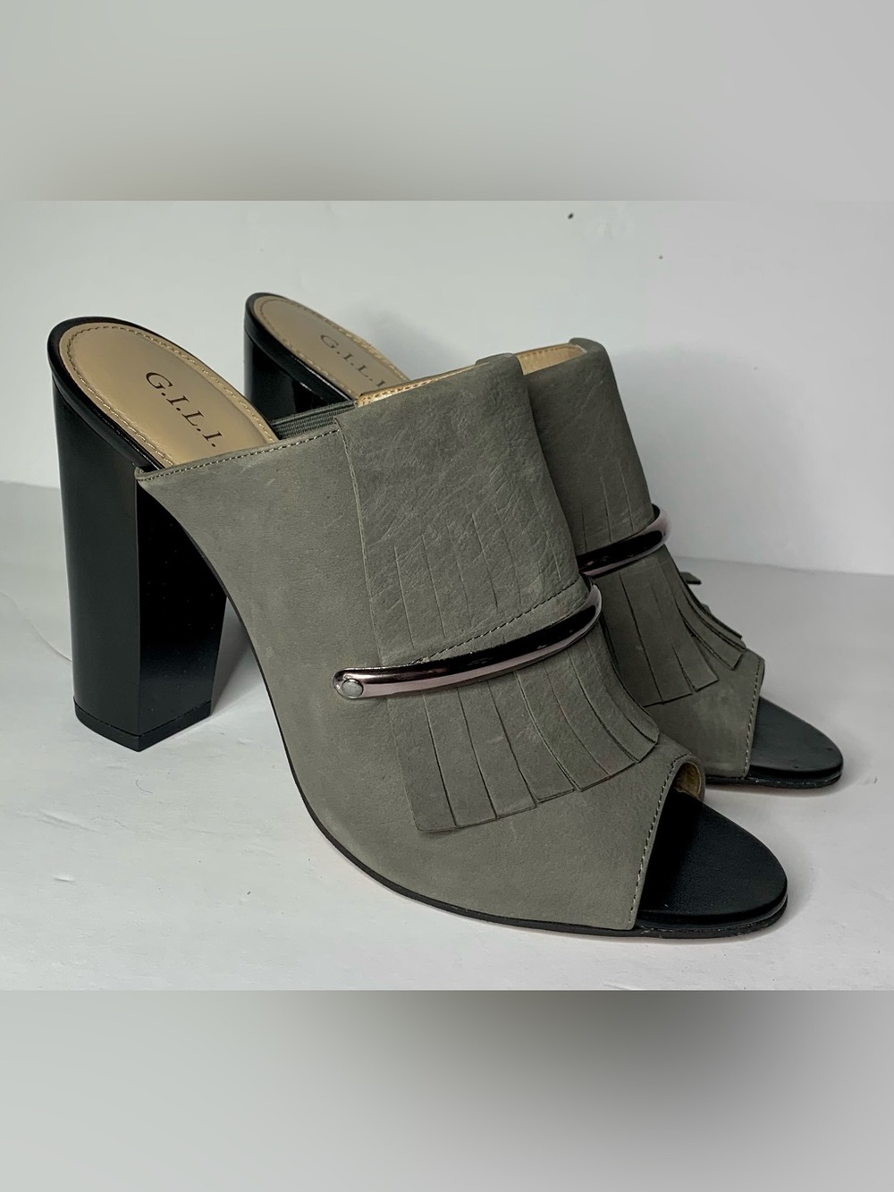 G.I.L.I. Pressley Gray Leather Fringe Block Heel Mule Sandals